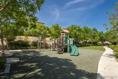  2207 Antonio Dr, Chula Vista, CA 91915 - Photo 51