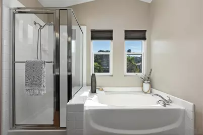  6898 Camino De Amigos, Carlsbad, CA 92009 - Photo 25