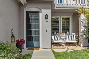 6898 Camino De Amigos, Carlsbad, CA 92009 - Photo 3