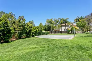 6898 Camino De Amigos, Carlsbad, CA 92009 - Photo 53