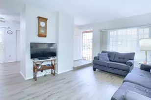 10414 Timberlane Way, Santee, CA 92071 - Photo 9