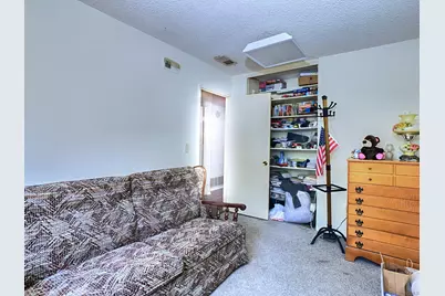  10414 Timberlane Way, Santee, CA 92071 - Photo 11