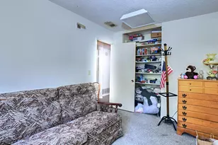 10414 Timberlane Way, Santee, CA 92071 - Photo 11