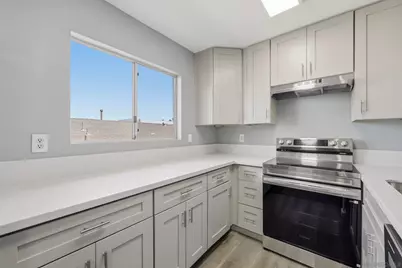  621 D Street #107, Chula Vista, CA 91910 - Photo 5