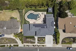 6645 Avenida De Las Pescas, La Jolla, CA 92037 - Photo 33