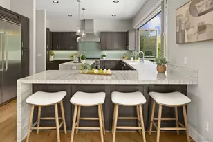 6645 Avenida De Las Pescas, La Jolla, CA 92037 - Photo 9