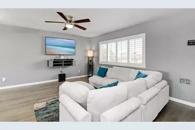  5567 Las Alturas, San Diego, CA 92114 - Photo 5