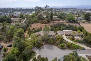 613 Carnation Ln, Fallbrook, CA 92028 - Photo 1