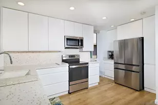 999 N Pacific St, Oceanside, CA 92054 - Photo 11