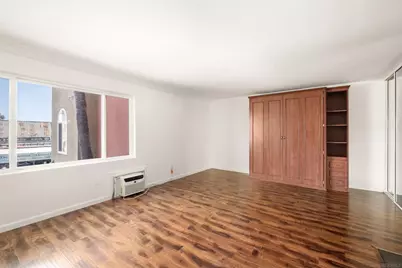  860 Turquoise #132, San Diego, CA 92109 - Photo 11