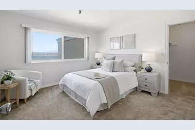  4015 Crown Point Dr #P6, San Diego, CA 92109 - Photo 13