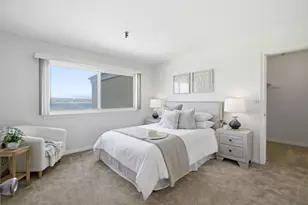 4015 Crown Point Dr, San Diego, CA 92109 - Photo 13