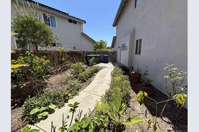  653 Cantara Ln, Vista, CA 92081 - Photo 37