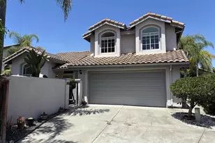 653 Cantara Ln, Vista, CA 92081 - Photo 1