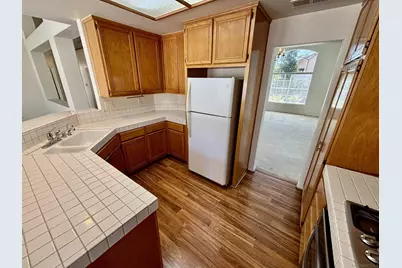  653 Cantara Ln, Vista, CA 92081 - Photo 13