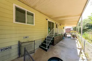 14215 Pecan Park Ln, El Cajon, CA 92021 - Photo 21