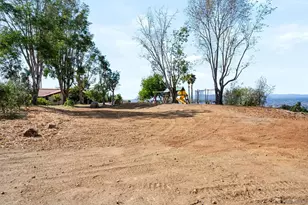 30410 Calle La Reina, Bonsall, CA 92003 - Photo 57