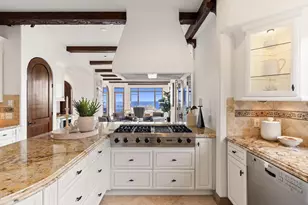 1745 Amalfi St, La Jolla, CA 92037 - Photo 11