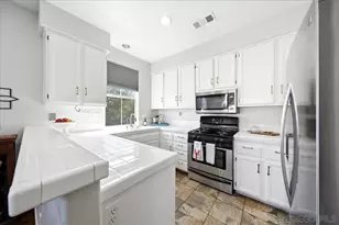 6015 Paseo Salinero, Carlsbad, CA 92009 - Photo 3