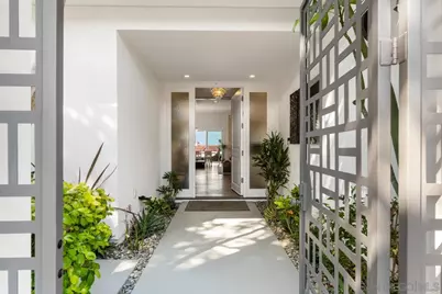  2879 Caminito Merion, La Jolla, CA 92037 - Photo 5