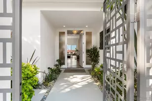2879 Caminito Merion, La Jolla, CA 92037 - Photo 5