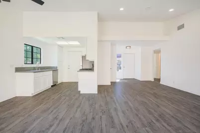  1402 Hancock Cir, San Jacinto, CA 92583 - Photo 9