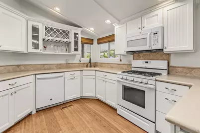  2250 N Broadway #42, Escondido, CA 92026 - Photo 7
