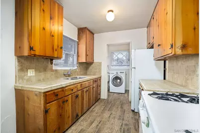  7096 Hillsboro St, San Diego, CA 92120 - Photo 19