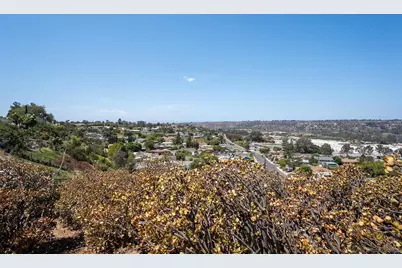  7096 Hillsboro St, San Diego, CA 92120 - Photo 3