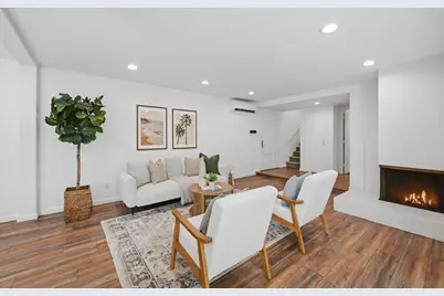 8963 Caminito Fresco, La Jolla, CA 92037 - Photo 1