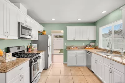  2421 S Barcelona, Spring Valley, CA 91977 - Photo 7