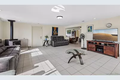  857 Holly Ave, Imperial Beach, CA 91932 - Photo 17
