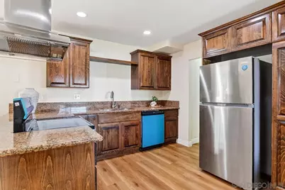  520 La Barca St, Spring Valley, CA 91977 - Photo 13