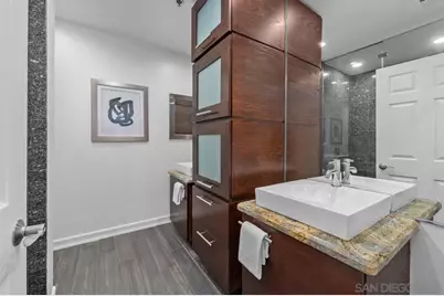  2445 Brant St #412, San Diego, CA 92101 - Photo 5