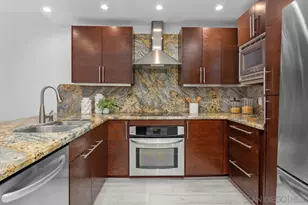 2445 Brant St, San Diego, CA 92101 - Photo 3