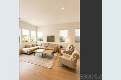  7933 Sitio Nispero, Carlsbad, CA 92009 - Photo 5