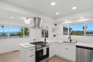 810 Omar Dr, Escondido, CA 92025 - Photo 13