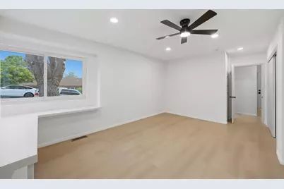  810 Omar Dr, Escondido, CA 92025 - Photo 27