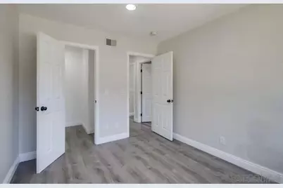  12115 Wintergreen Dr #4, Lakeside, CA 92040 - Photo 11