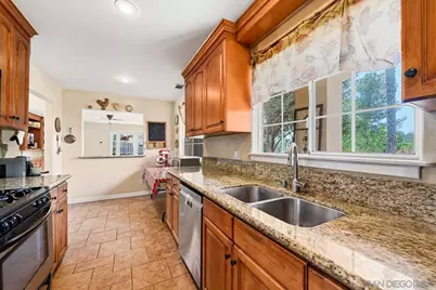  2744 Felicita, Escondido, CA 92029 - Photo 5