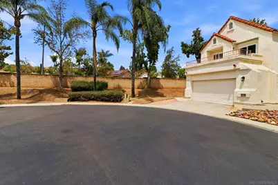  2174 Villa Sonoma Gln, Escondido, CA 92029 - Photo 37