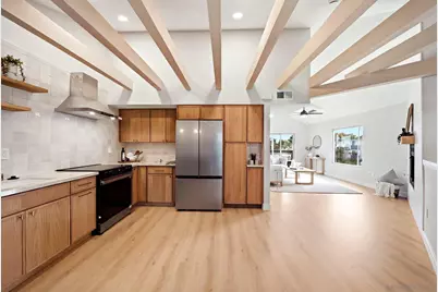  4751 Lamont St, San Diego, CA 92109 - Photo 17