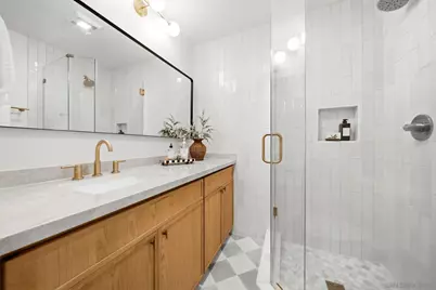  4751 Lamont St, San Diego, CA 92109 - Photo 5