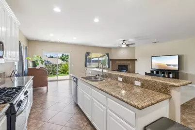  11976 Foothills River Ln, Lakeside, CA 92040 - Photo 9