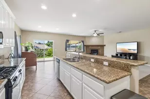 11976 Foothills River Ln, Lakeside, CA 92040 - Photo 9