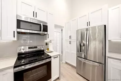 8981 Circle R View, Escondido, CA 92026 - Photo 17