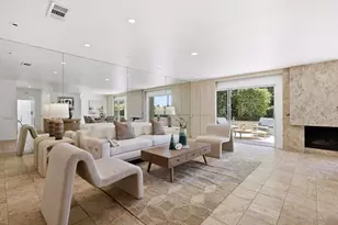 2264 Caminito Castillo, La Jolla, CA 92037 - Photo 9