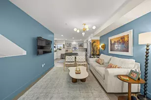 1952 Hornblend, San Diego, CA 92109 - Photo 9