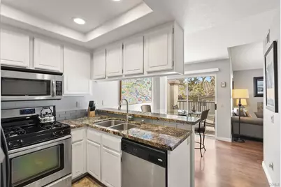  7439 Altiva Place, Carlsbad, CA 92009 - Photo 21