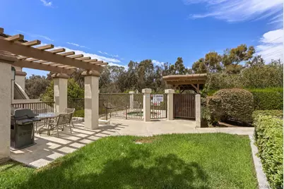  7439 Altiva Place, Carlsbad, CA 92009 - Photo 37
